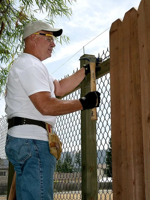 fencing-installation-image